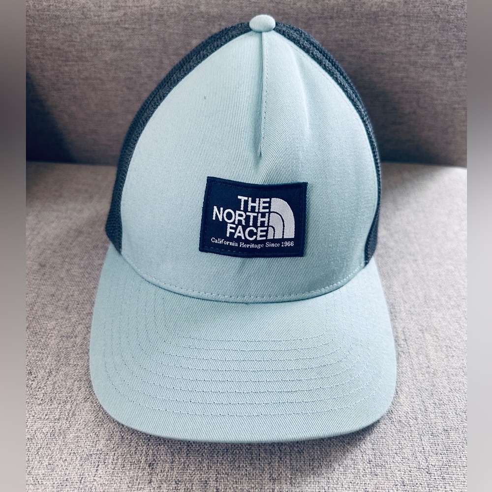 The North Face Trucker Patch Snapback Cap Men’s Green Gray EUC